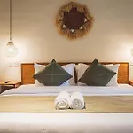 White Penny Hostel